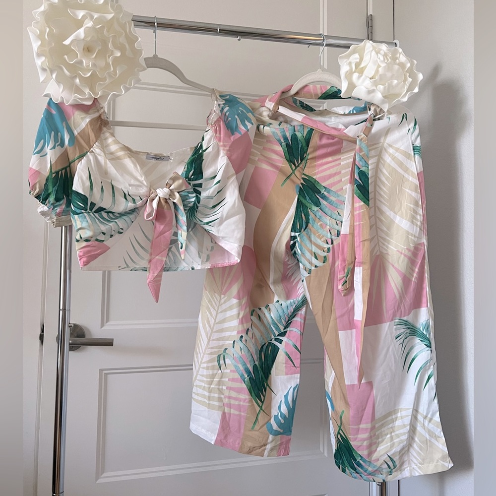 Tropical Print Two-Piece Jumpsuit
